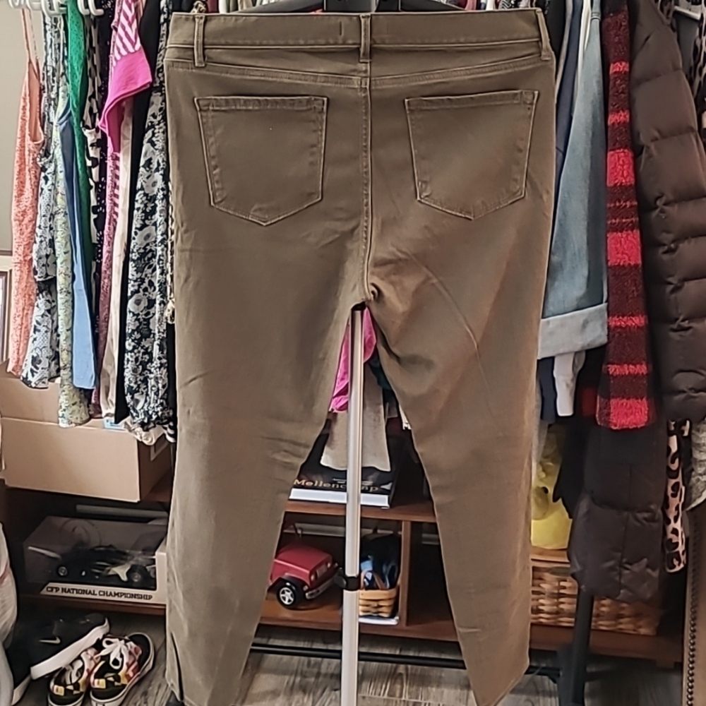 Loft Olive Green 5 pocket pants - Picture 3 of 6